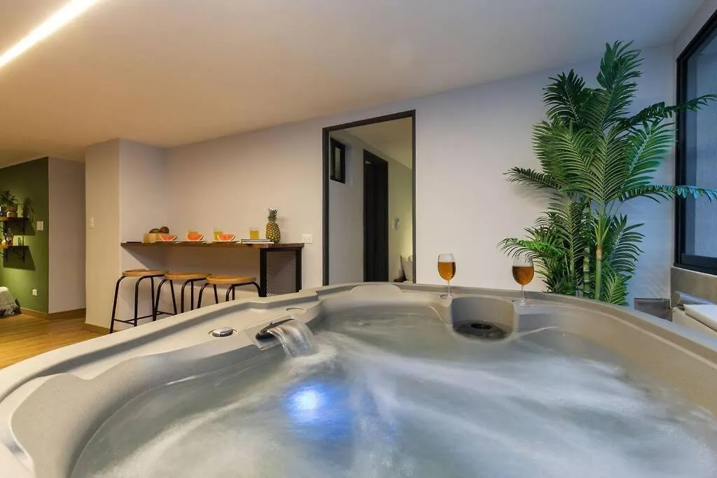 公寓 麦德林Surprising, Lleras Park, Billar Pool And Jacuzzi公寓 哥伦比亚
