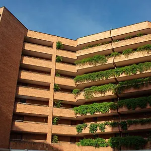 Aparthotel Portal Del Rodeo Apartahotel, Medellín