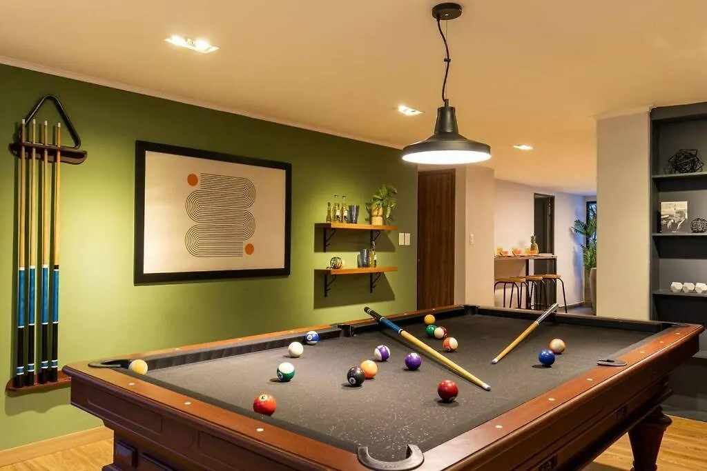 Surprising, Lleras Park, Billar Pool And Jacuzzi Appartement Medellín 0*,