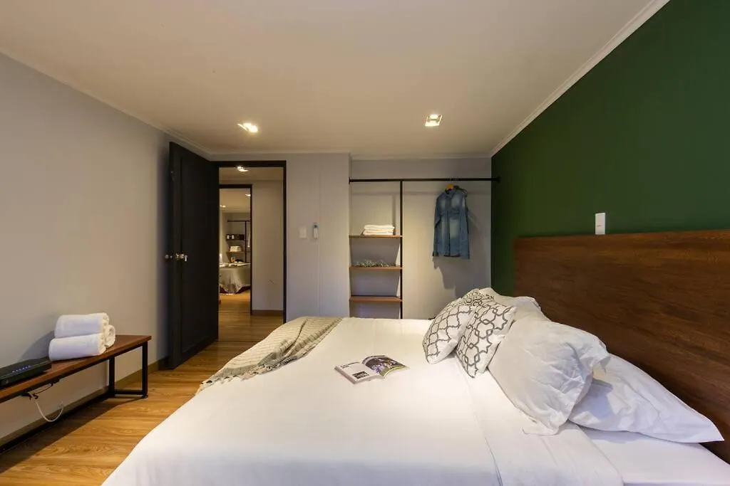 Surprising, Lleras Park, Billar Pool And Jacuzzi Appartement Medellín 0*,  Colombia